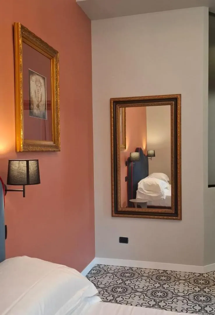 Fontana Falconieri Boutique Hotel 메시나