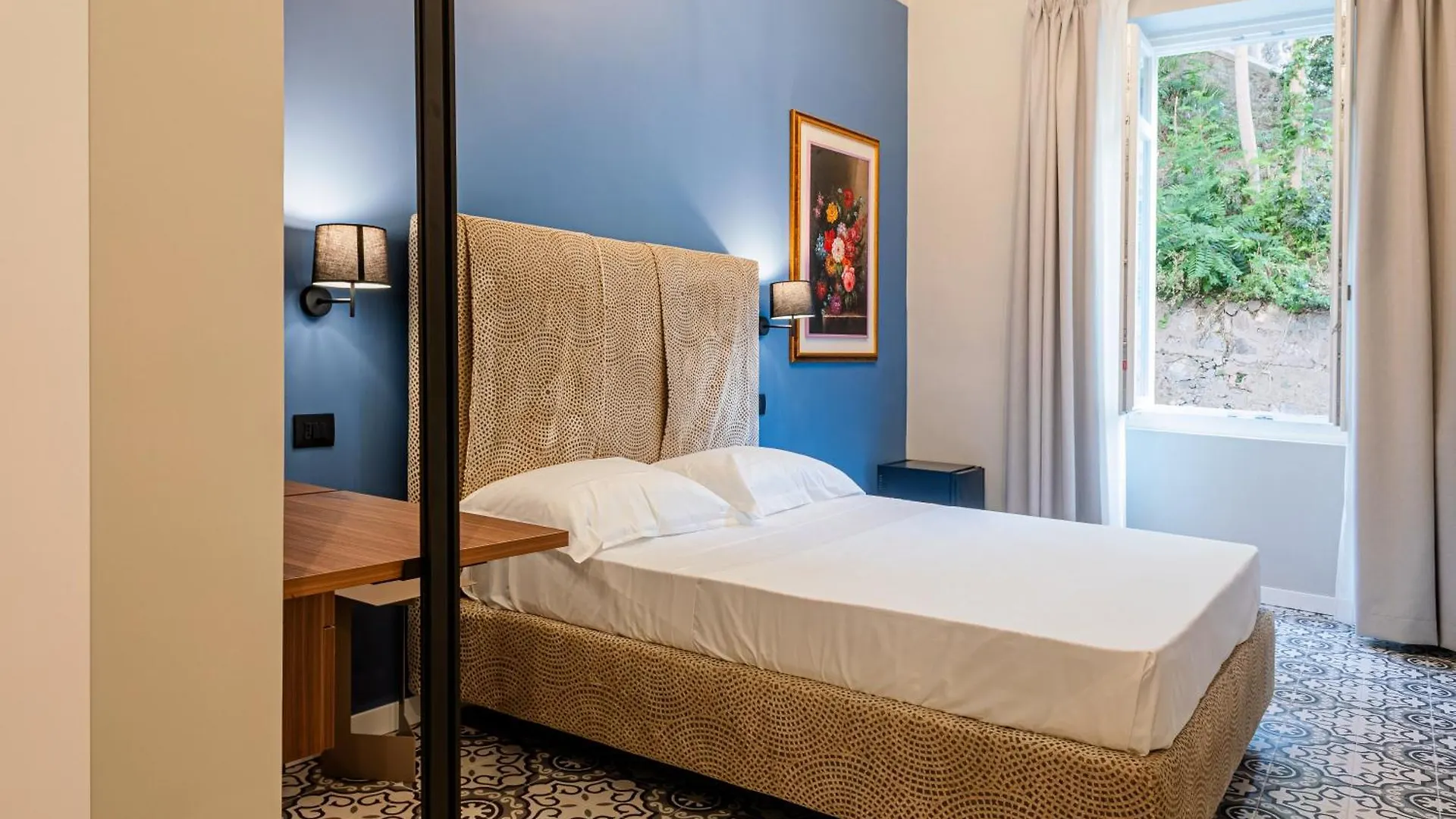 Fontana Falconieri Boutique Hotel 墨西拿